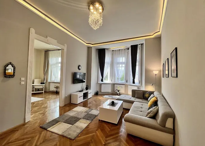 Krisztina Apartments